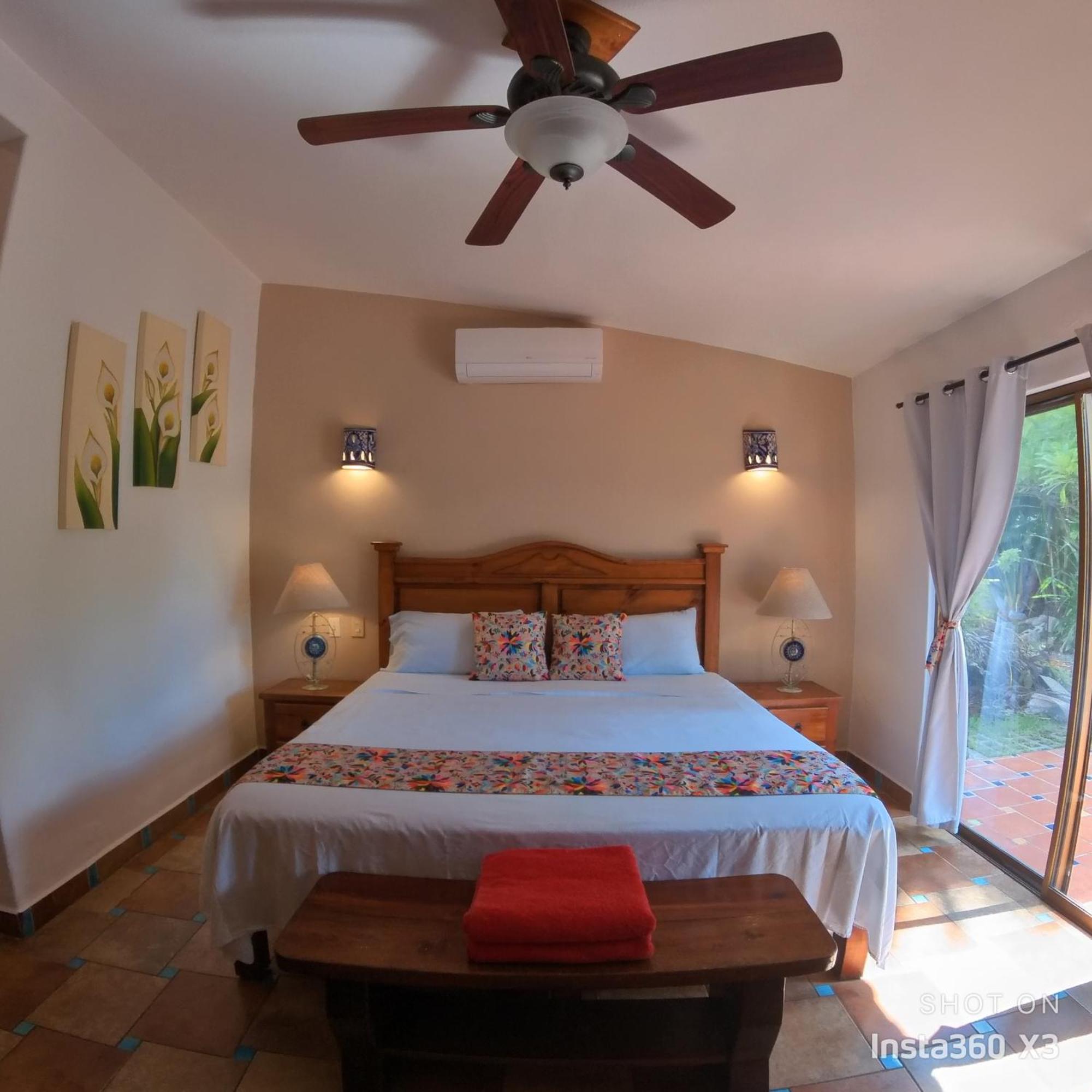 Casa Virgilios B&B 누에보 바야르타 객실 사진