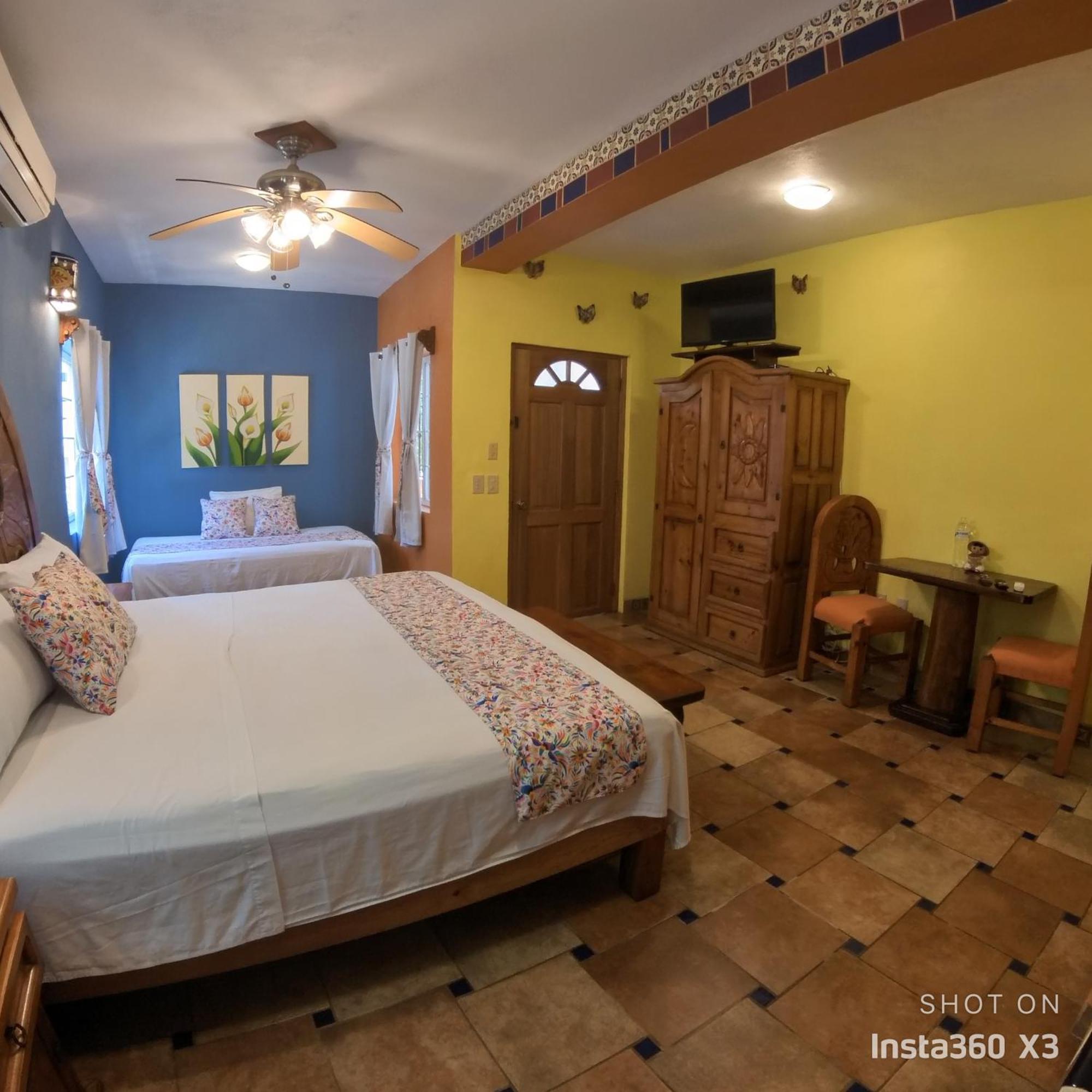 Casa Virgilios B&B 누에보 바야르타 객실 사진